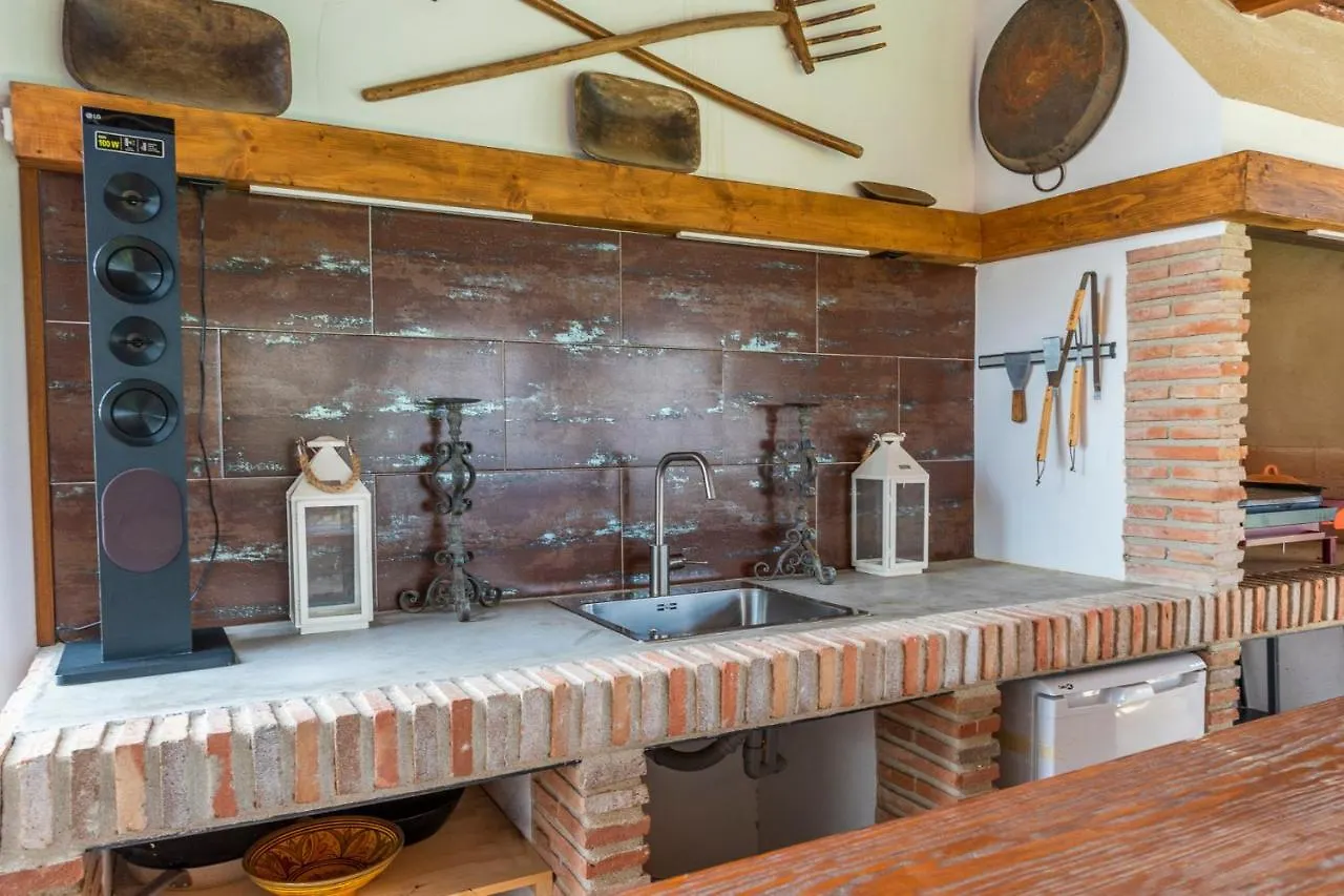 Chalet Acogedora Casita En La Subbetica, Centro De Andalucia, Granada Y Cordoba Villa Zambra