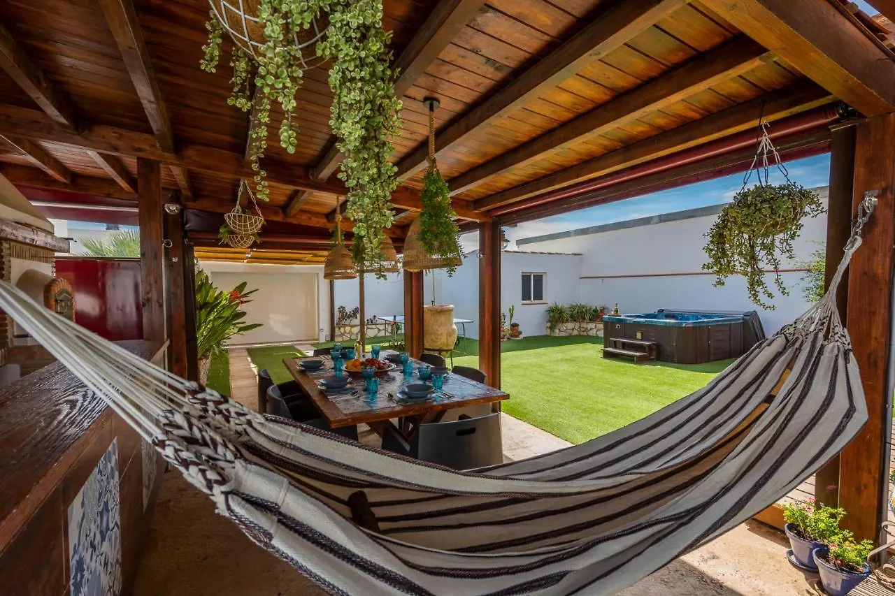 Acogedora Casita En La Subbetica, Centro De Andalucia, Granada Y Cordoba Villa Zambra Chalet